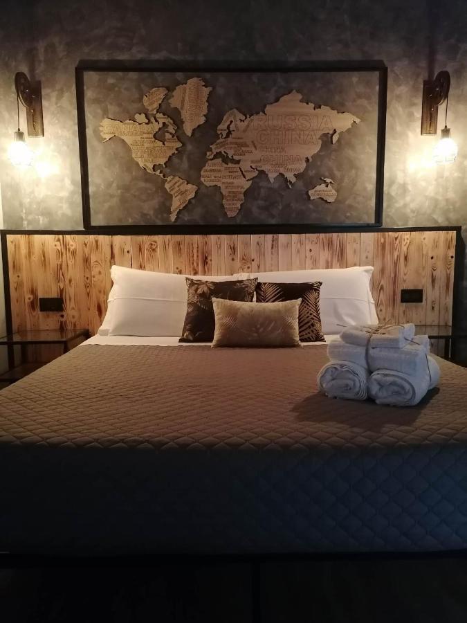 Bed and Breakfast La Dimora Del Principe-Piano Terra Трани Экстерьер фото